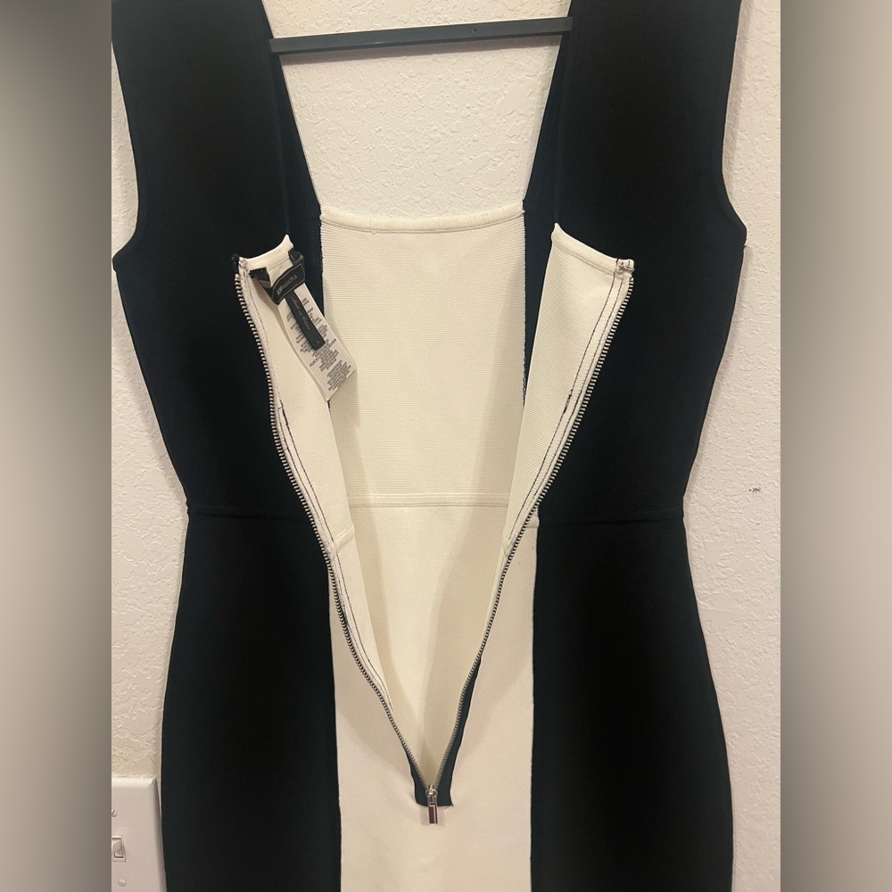 🌻BCBGMaxAzria Dress - Picture 9 of 12